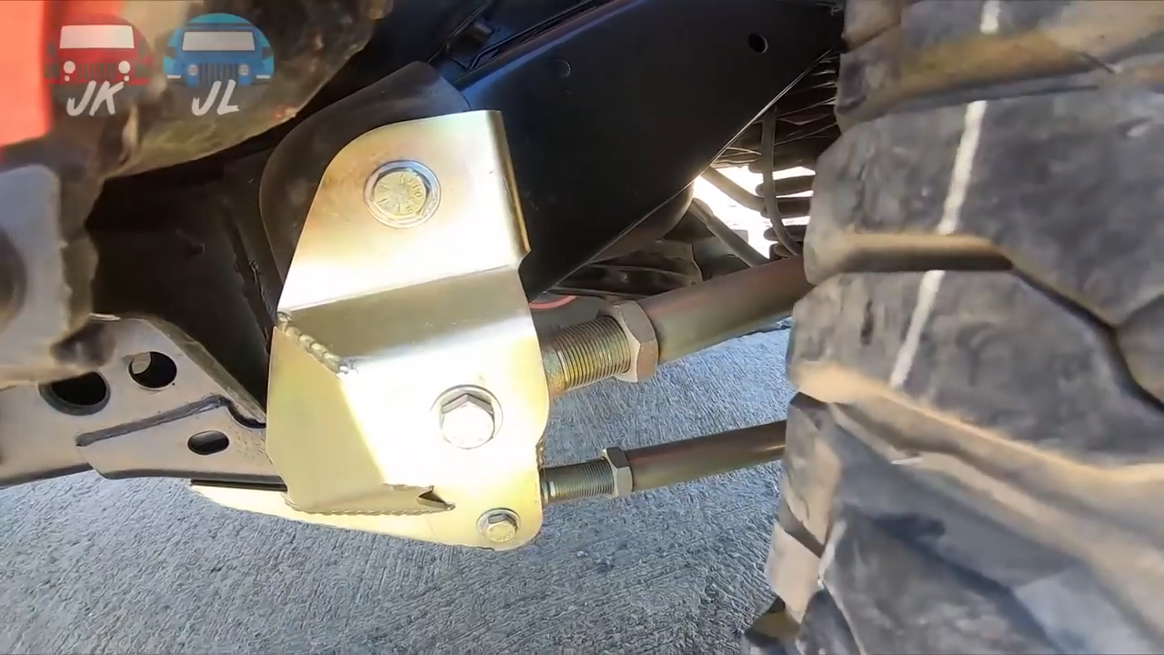 metalcloak patented db3 rear control arm drop bracket Jeep JK/JL, corrects control arm geometry on lifted Jeeps