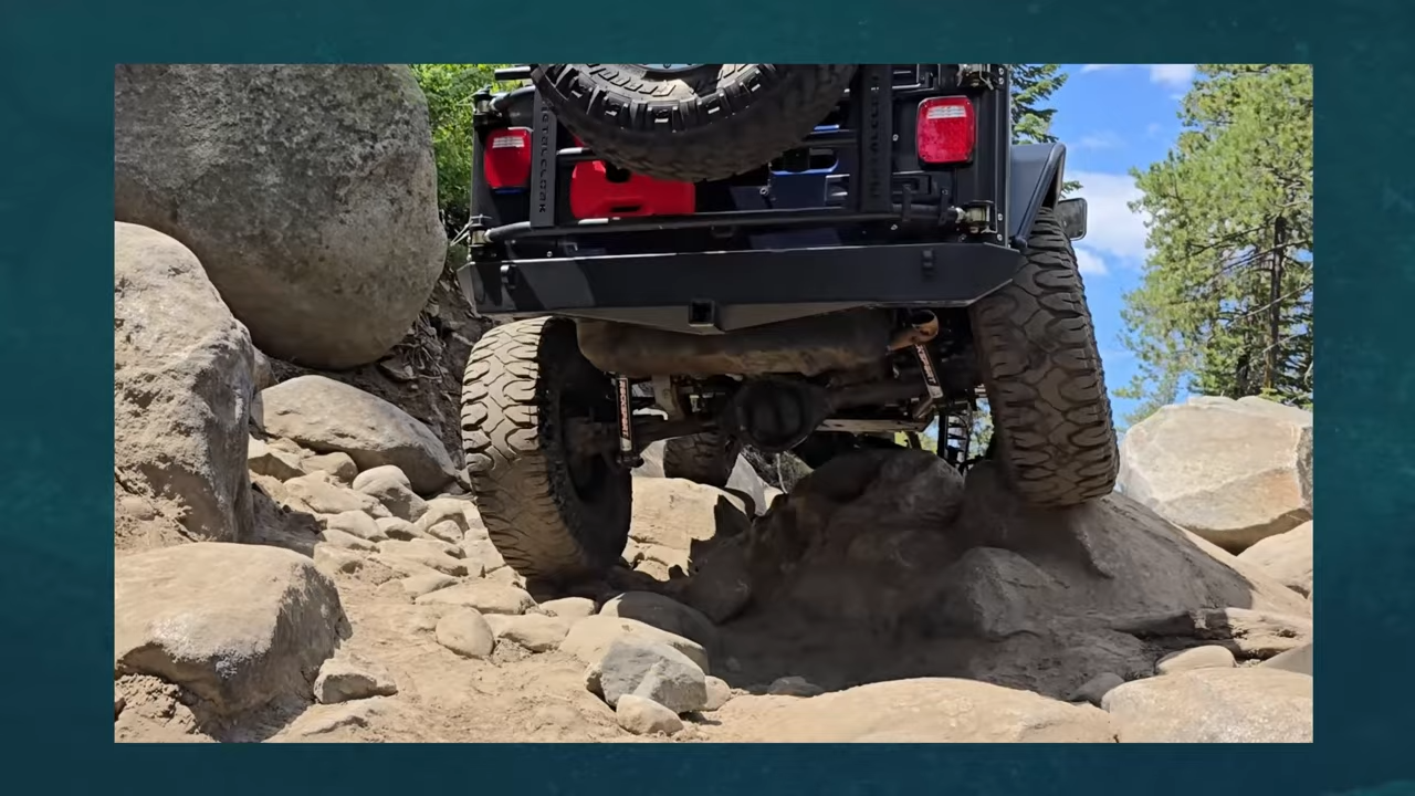 metalcloak true dual rate coils, compared to rubicon express suspension, no noise or rattle on the same trail