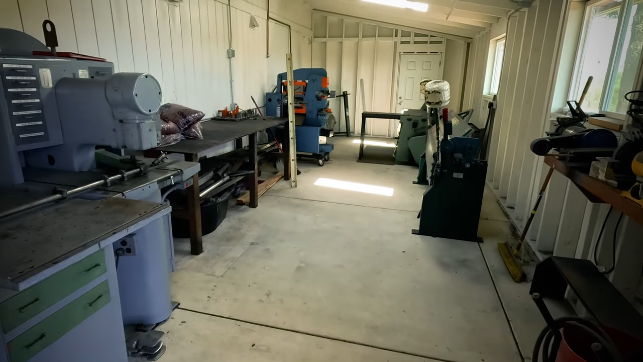 metalcloak rigs & wrenches cloakworks 4x4, fabrication area, fab work press brake shear ironworker punch press table, northern california repair custom install shop
