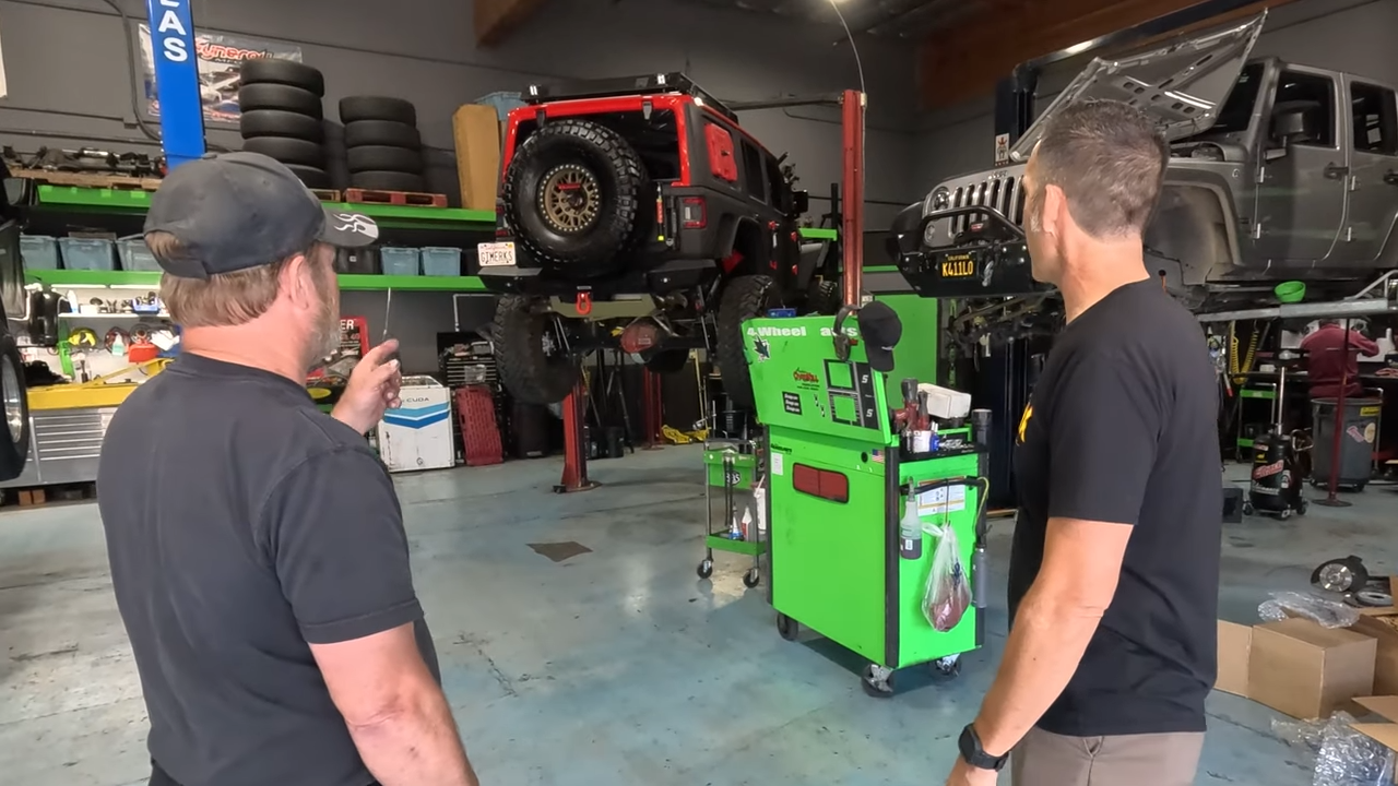 metalcloak rigs and wrenches arabia's overkill, Jeep JL Wrangler 392